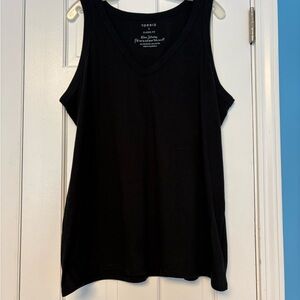 Torrid Heritage Slub V-Neck Tank Black Size 2 H8